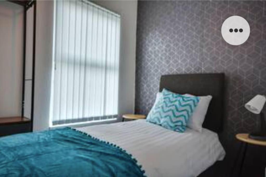 Antonio Str Liverpool 6 Beds Dış mekan fotoğraf