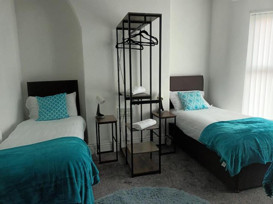 Antonio Str Liverpool 6 Beds Dış mekan fotoğraf