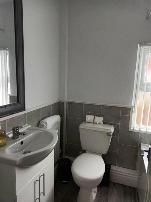 Antonio Str Liverpool 6 Beds Dış mekan fotoğraf